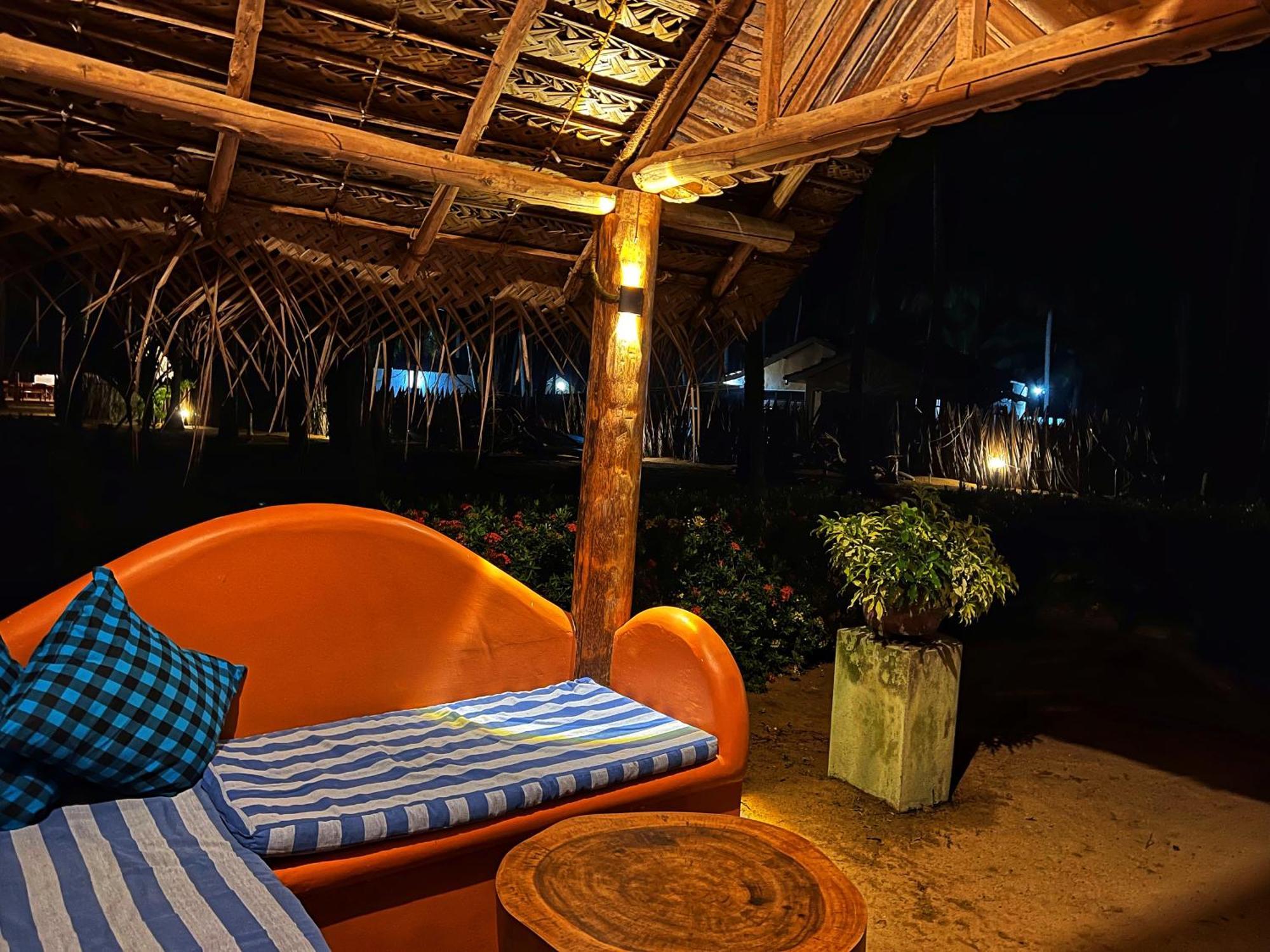 Roshanne Beach Resort Kalpitiya Ngoại thất bức ảnh