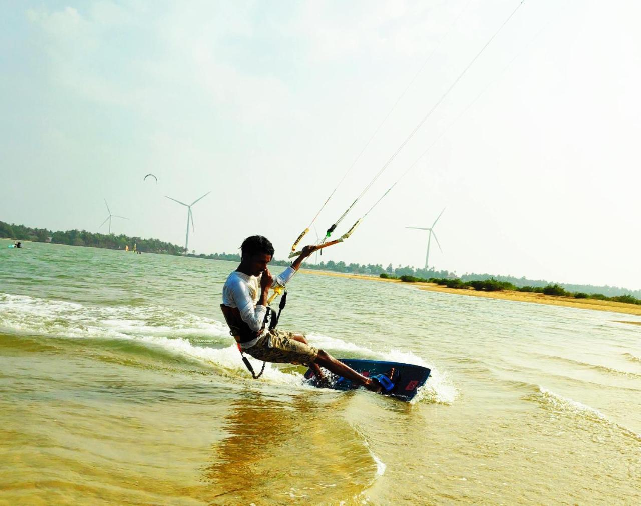 Roshanne Beach Resort Kalpitiya Ngoại thất bức ảnh