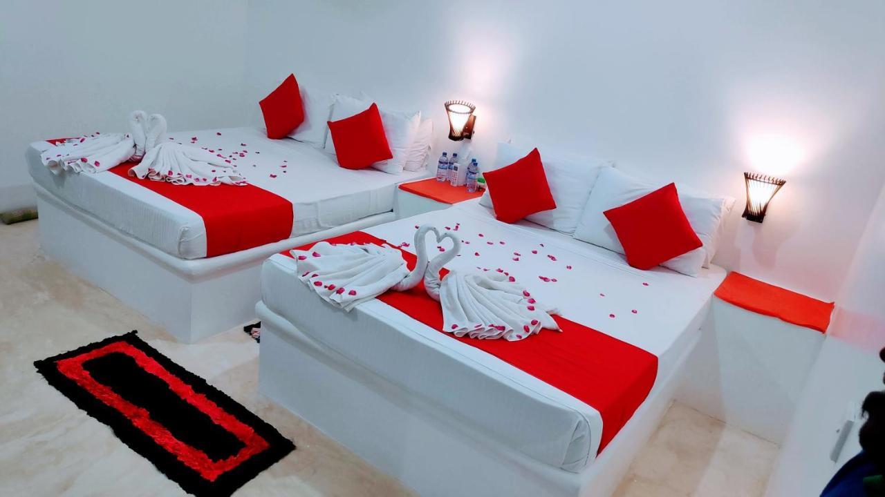 Roshanne Beach Resort Kalpitiya Ngoại thất bức ảnh