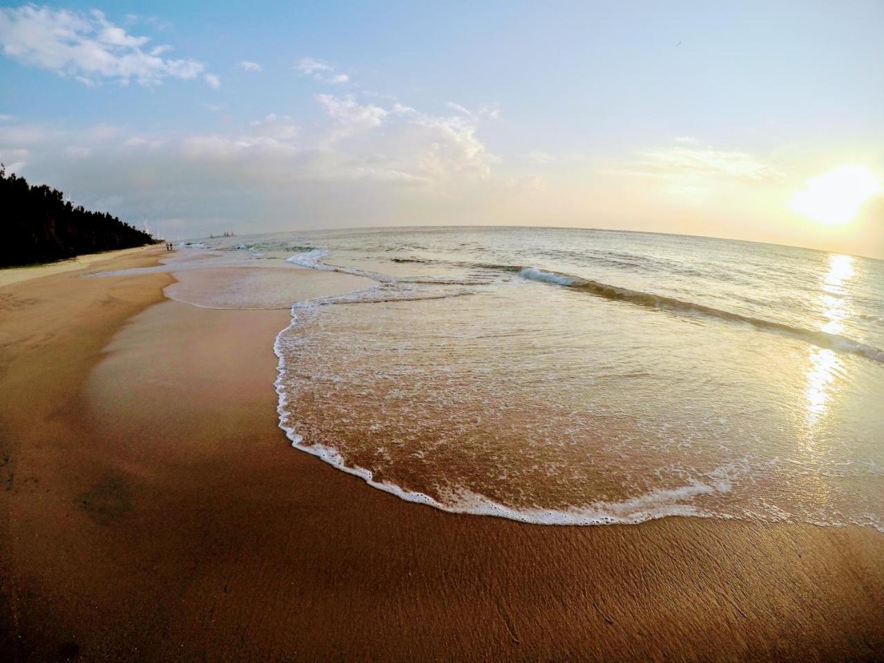 Roshanne Beach Resort Kalpitiya Ngoại thất bức ảnh